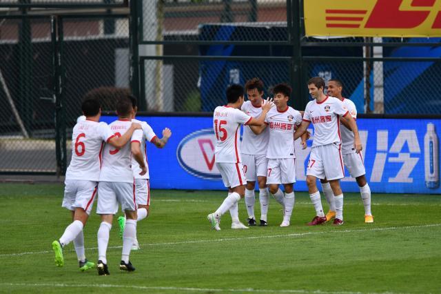 kaiyun-【中超】陈国抗挑射献中超处子球 梅州客家1比0深圳